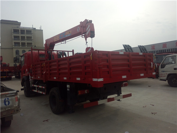 三環(huán)5噸隨車(chē)吊 三環(huán)5噸隨車(chē)吊