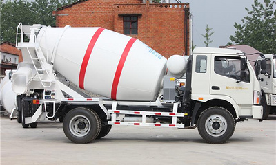 時(shí)代中馳5方混凝土攪拌車 時(shí)代中馳5方混凝土攪拌車