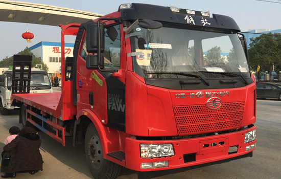 【國五】解放J6單橋平板車