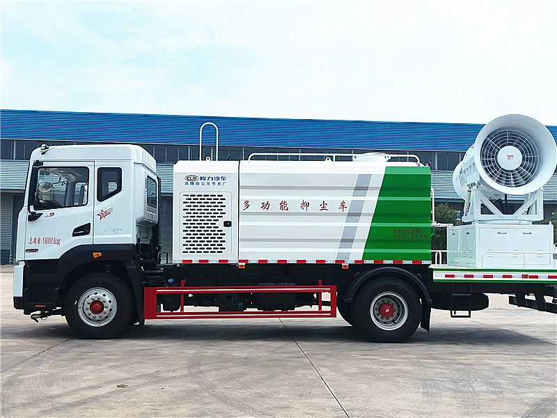 東風多利卡D9抑塵車