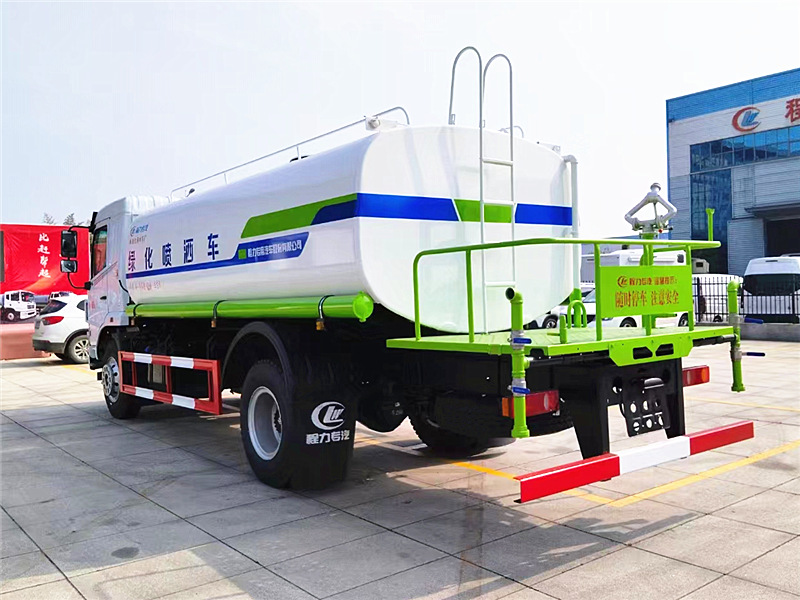 東風(fēng)華神F5灑水車