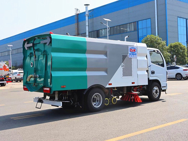 東風多利卡5方洗掃車 東風多利卡5方洗掃車