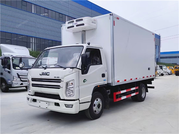 江鈴順達(dá)國(guó)六冷藏車(chē)